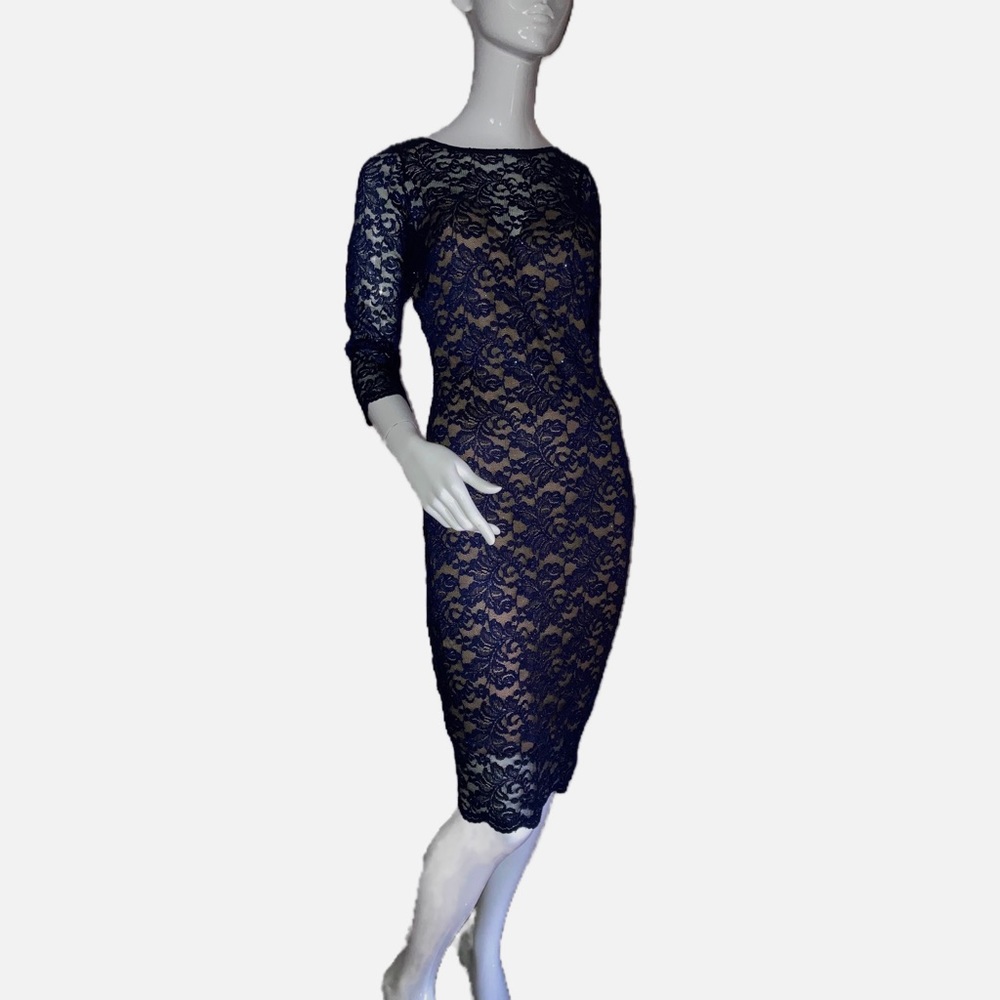 Cameo Sparkle Lace Overlay Deep V Dress M